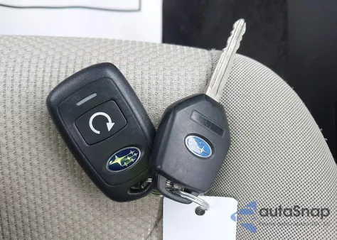 2018 Subaru Impreza 2.0I Premium z USA, uszkodzony, nr VIN 4S3GTAB60J3731895